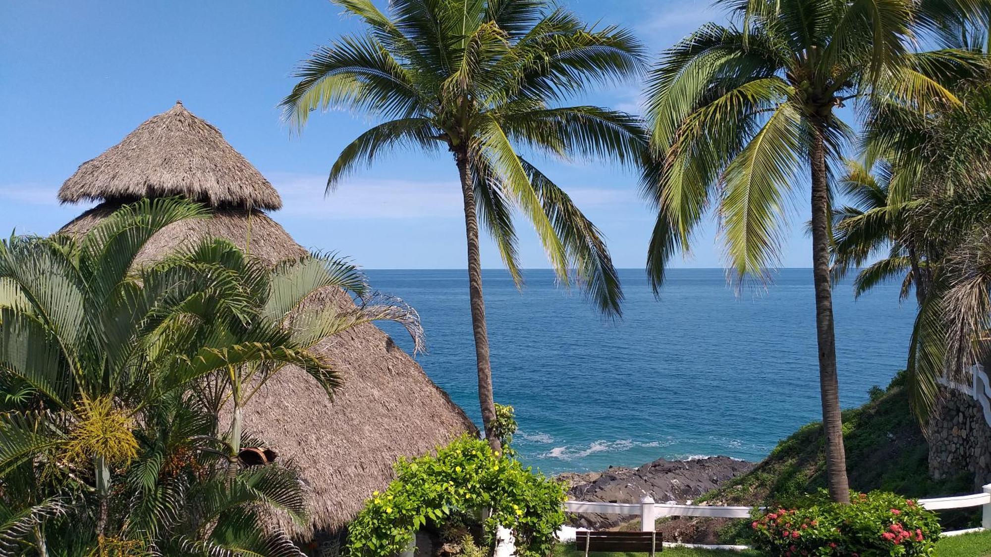 Lydia San Pancho Hotel 4*